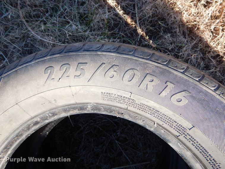 image for item GB9624 Approximately 200 tires