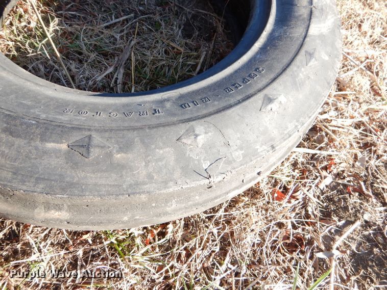 image for item GB9625 Tires and wheels