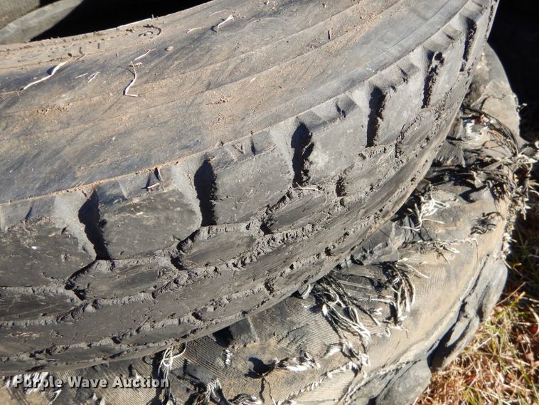 image for item GB9625 Tires and wheels