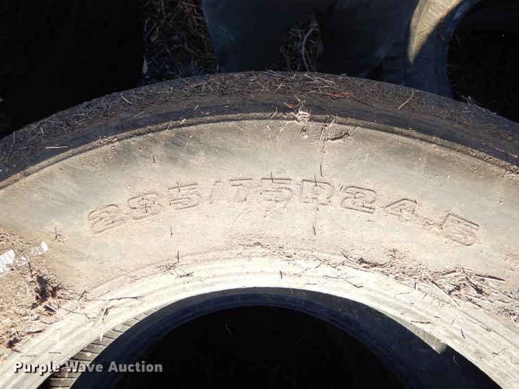 image for item GB9625 Tires and wheels