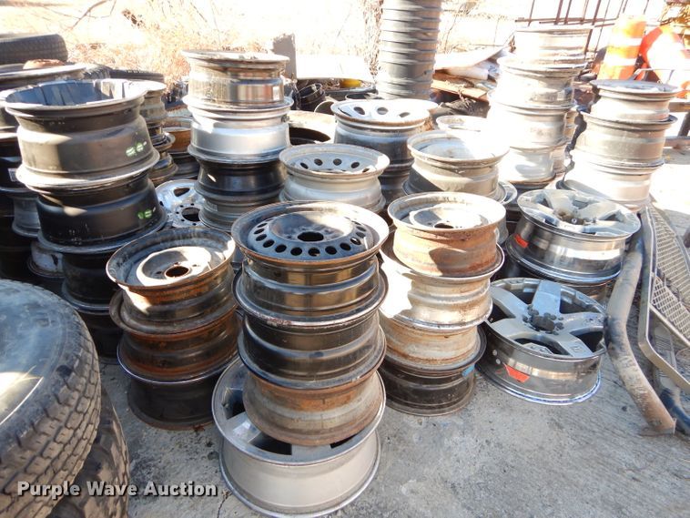 image for item GB9625 Tires and wheels