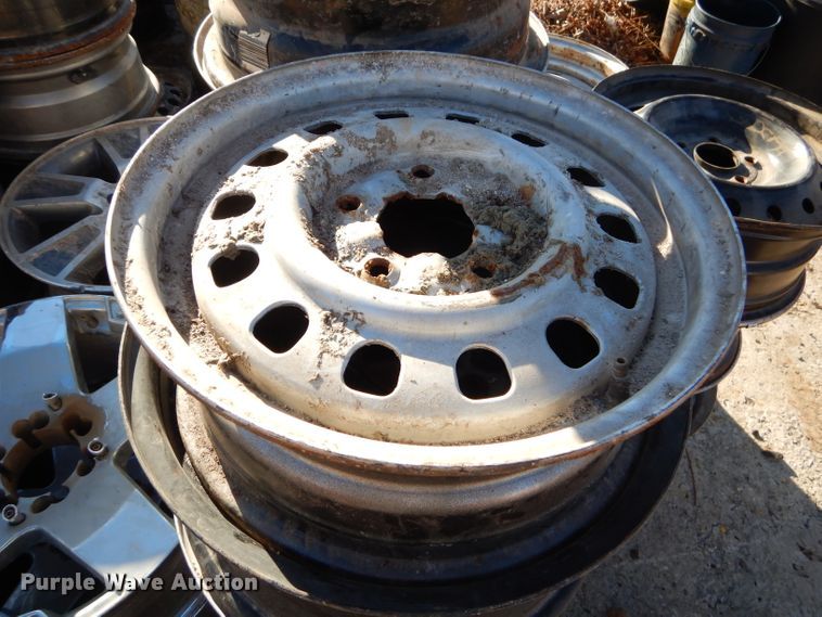 image for item GB9625 Tires and wheels