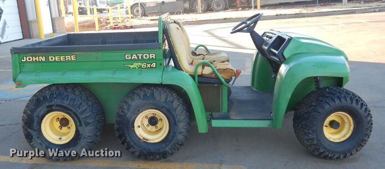 image for item GE9024 2002 John Deere Gator utility vehicle
