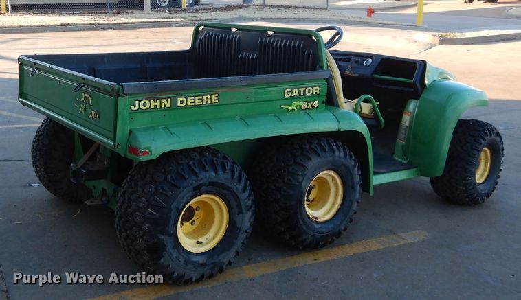 image for item GE9024 2002 John Deere Gator utility vehicle