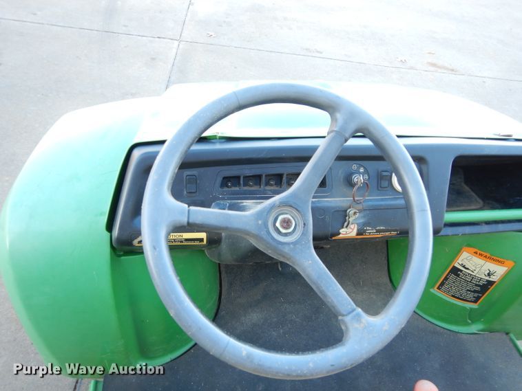 image for item GE9024 2002 John Deere Gator utility vehicle