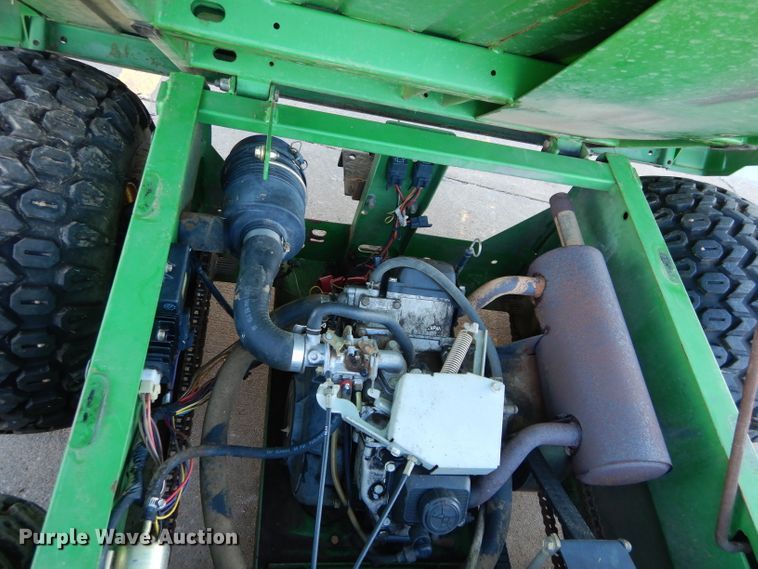 image for item GE9024 2002 John Deere Gator utility vehicle