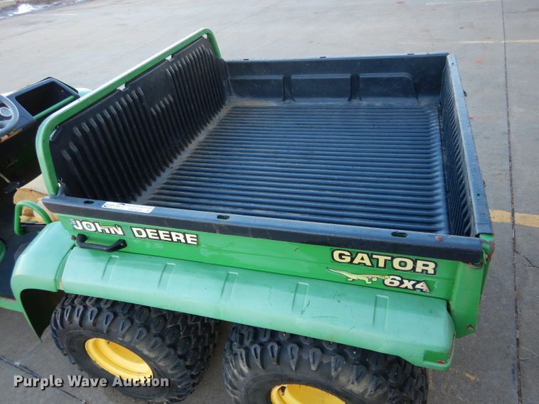 image for item GE9024 2002 John Deere Gator utility vehicle