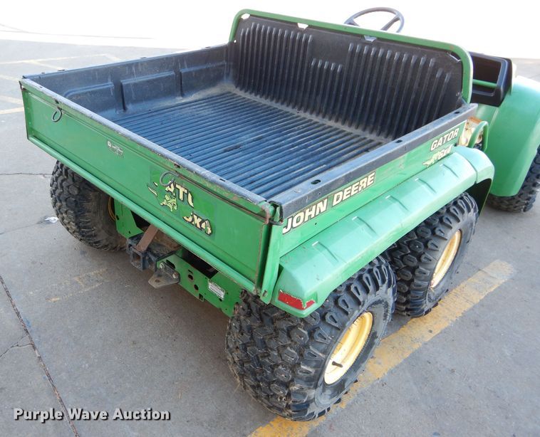image for item GE9024 2002 John Deere Gator utility vehicle