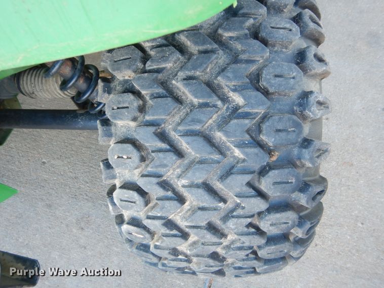 image for item GE9024 2002 John Deere Gator utility vehicle