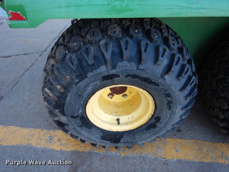 image for item GE9024 2002 John Deere Gator utility vehicle