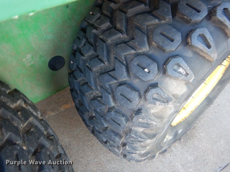 image for item GE9024 2002 John Deere Gator utility vehicle