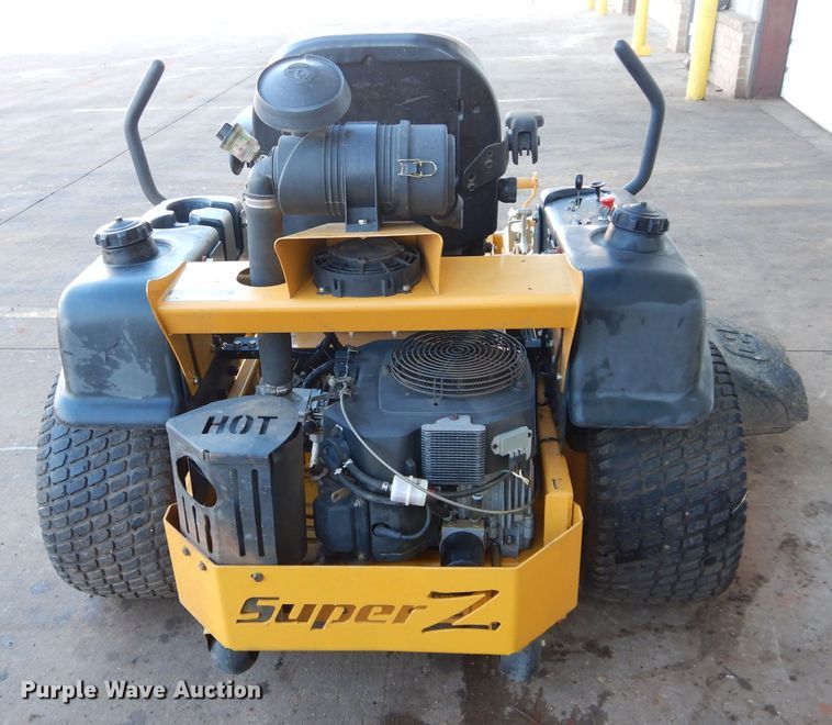 image for item GE9025 Hustler Super Z ZTR lawn mower