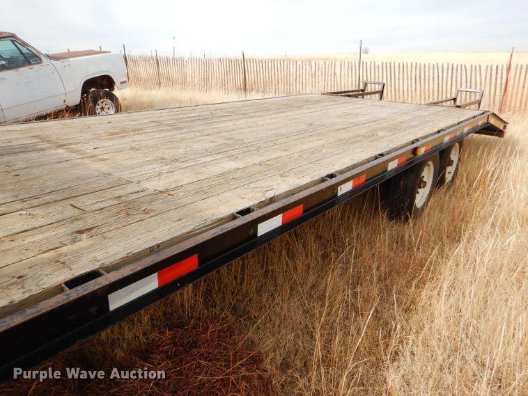 image for item GE9612 2006 H&H Trailer HD252 equipment trailer