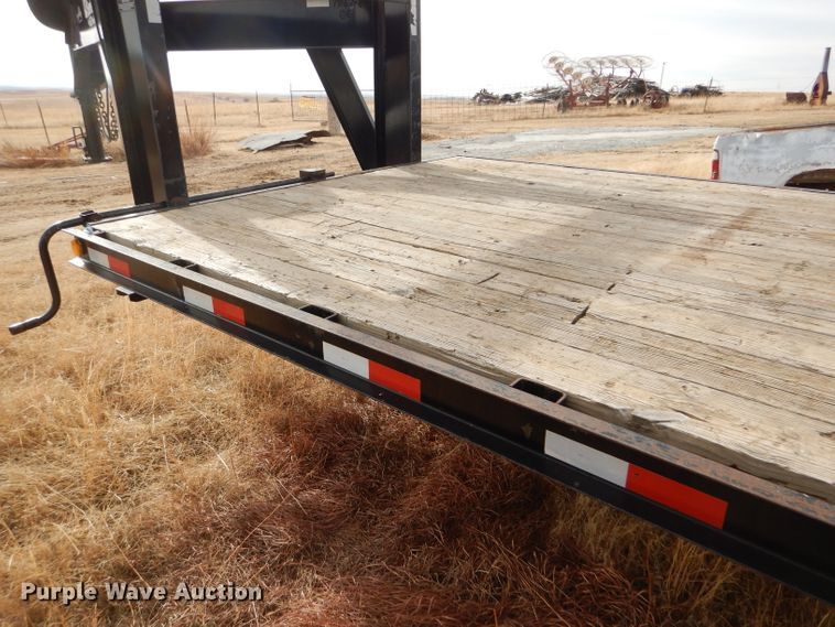 image for item GE9612 2006 H&H Trailer HD252 equipment trailer