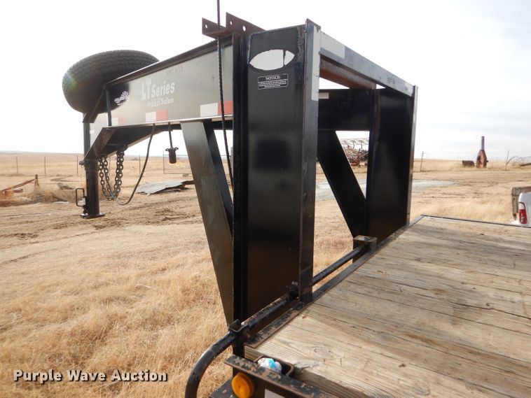 image for item GE9612 2006 H&H Trailer HD252 equipment trailer