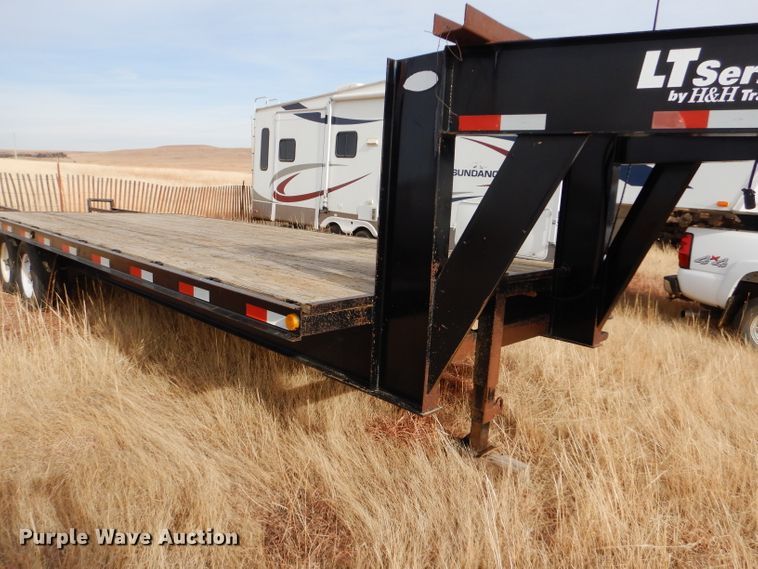 image for item GE9612 2006 H&H Trailer HD252 equipment trailer