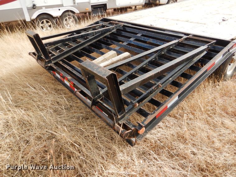 image for item GE9612 2006 H&H Trailer HD252 equipment trailer