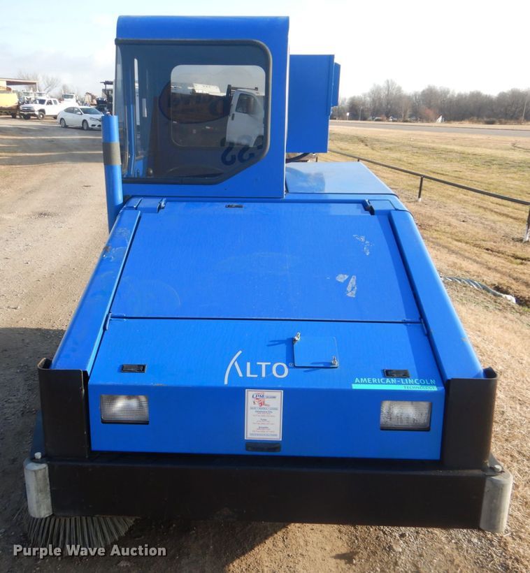 image for item GF9020 2001 American Lincoln Technologiy 78-614 sweeper