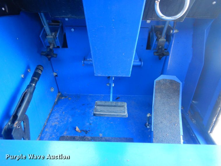 image for item GF9020 2001 American Lincoln Technologiy 78-614 sweeper