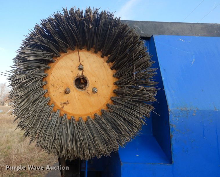 image for item GF9020 2001 American Lincoln Technologiy 78-614 sweeper