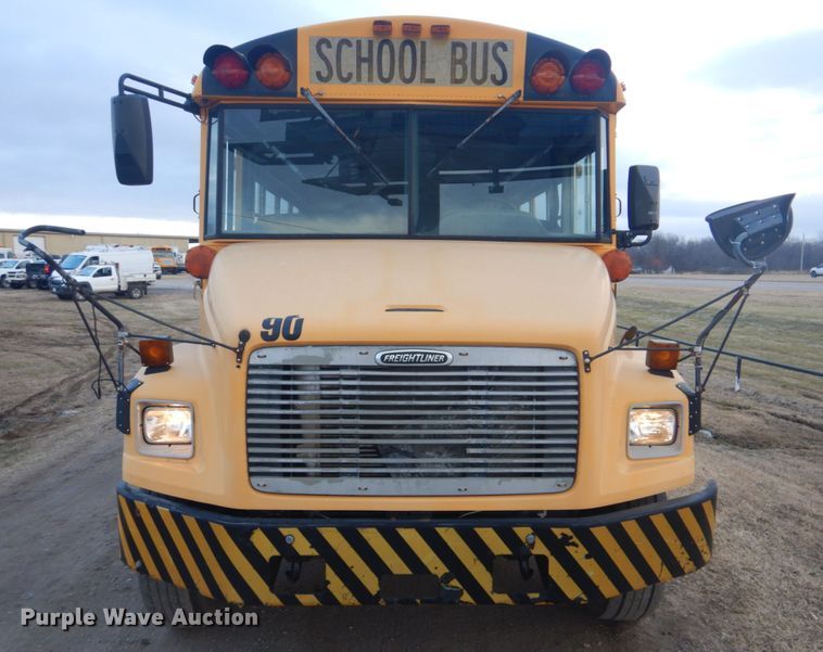 image for item GF9022 2001 Freightliner FS65 school bus