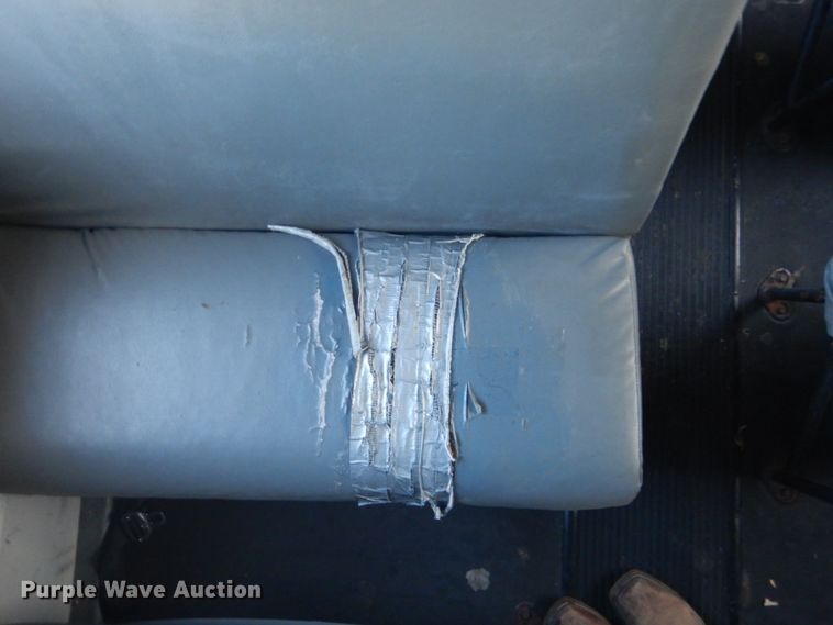 image for item GF9022 2001 Freightliner FS65 school bus