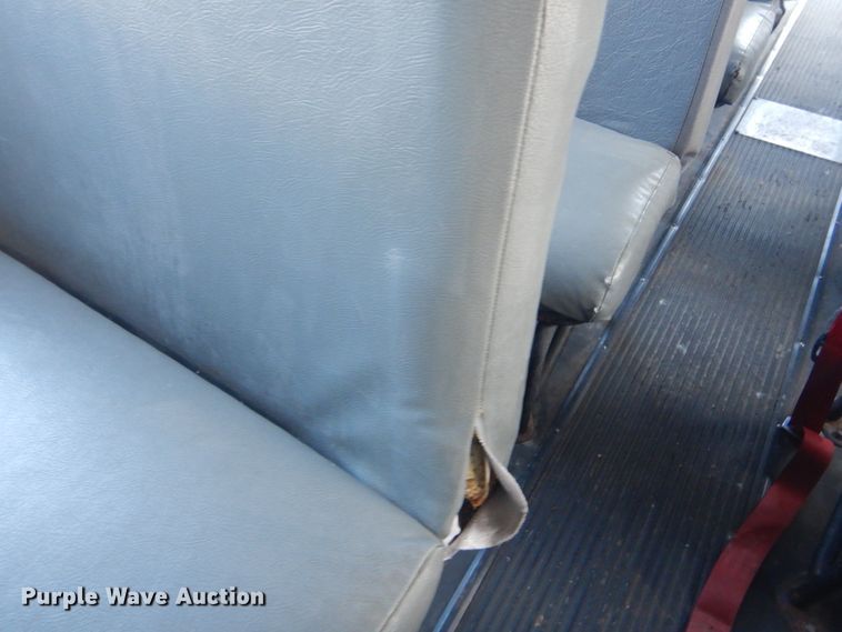 image for item GF9022 2001 Freightliner FS65 school bus