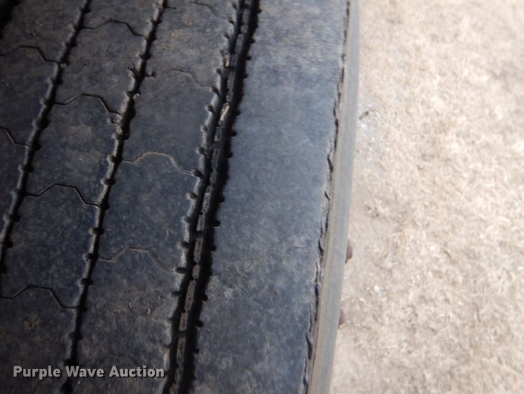 image for item GF9022 2001 Freightliner FS65 school bus