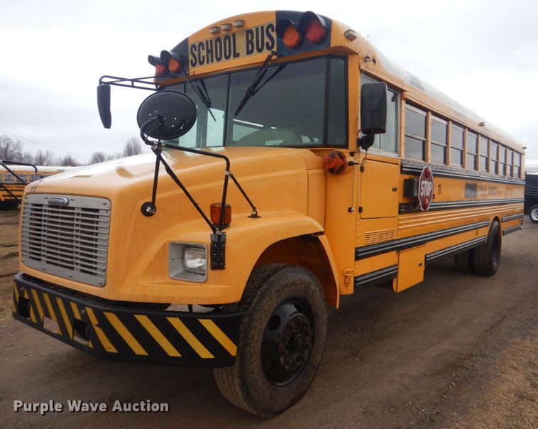image for item GF9023 2004 Freightliner FS65 school bus
