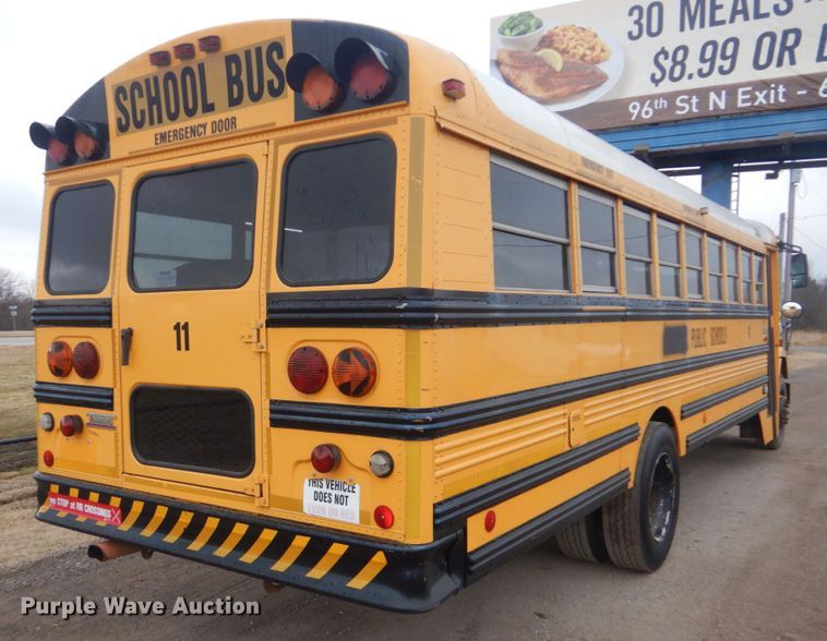 image for item GF9023 2004 Freightliner FS65 school bus