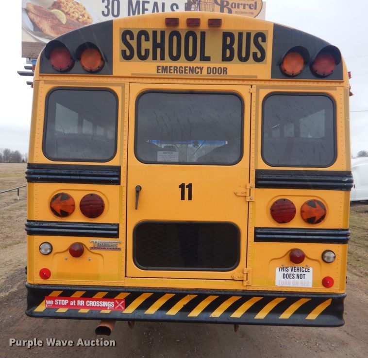 image for item GF9023 2004 Freightliner FS65 school bus