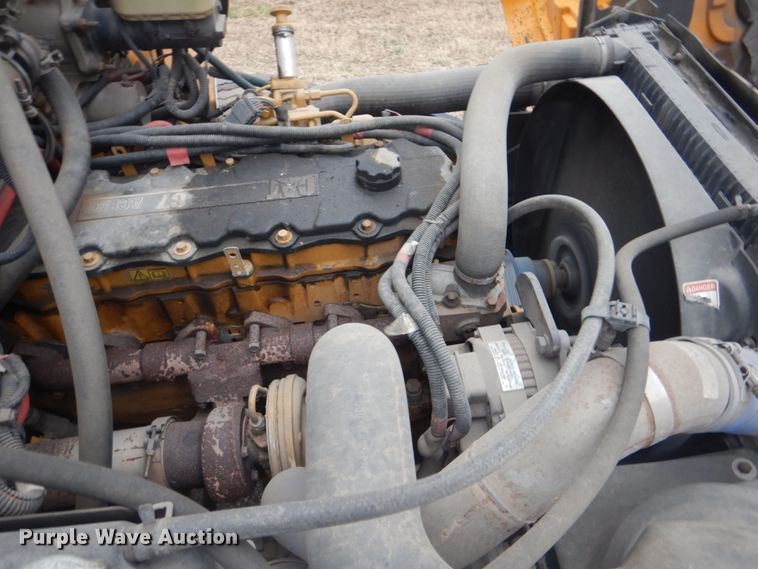 image for item GF9023 2004 Freightliner FS65 school bus