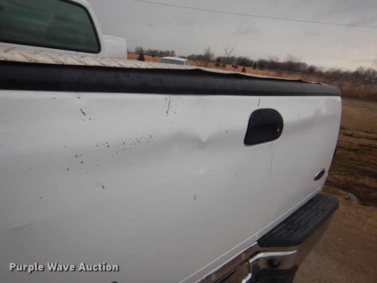 image for item GF9025 2002 Ford F250 Super Duty pickup truck