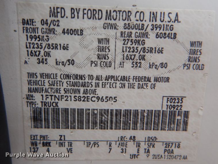 image for item GF9025 2002 Ford F250 Super Duty pickup truck