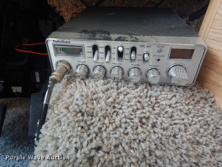 image for item GF9027 2001 Fleetwood Bounder RV