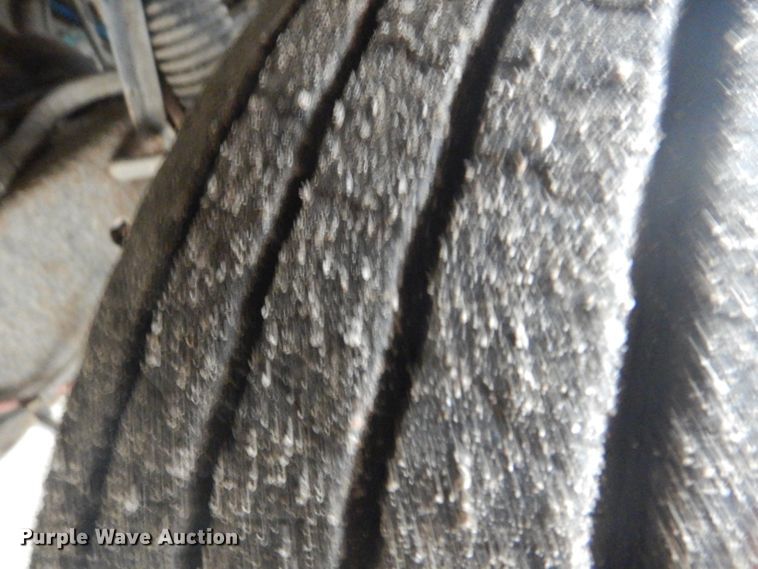 image for item GF9027 2001 Fleetwood Bounder RV