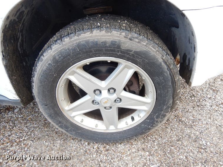 image for item H1213 2006 Chevrolet Equinox SUV
