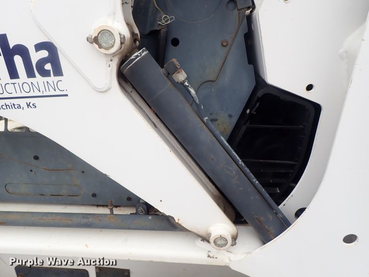 image for item DC3375 1997 Bobcat 773 skid steer