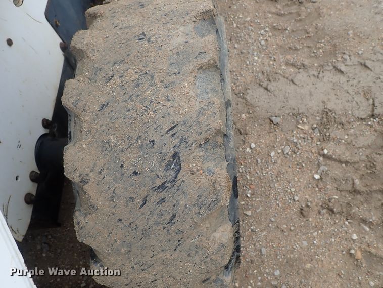 image for item DC3375 1997 Bobcat 773 skid steer