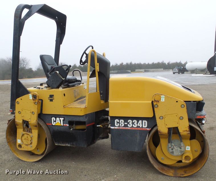 image for item DD1975 2001 Caterpillar CB-334D double drum vibratory roller