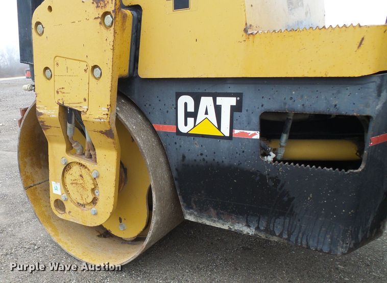 image for item DD1975 2001 Caterpillar CB-334D double drum vibratory roller