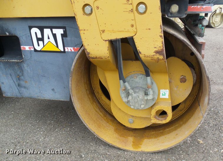 image for item DD1975 2001 Caterpillar CB-334D double drum vibratory roller