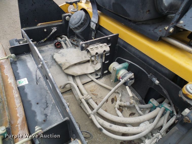 image for item DD1975 2001 Caterpillar CB-334D double drum vibratory roller