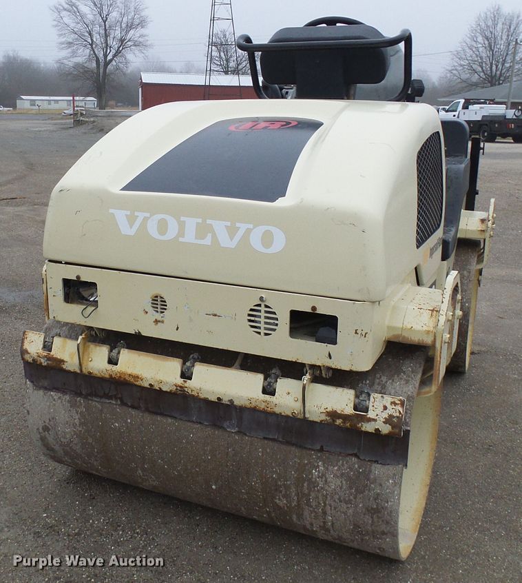 image for item DD1976 Ingersoll Rand DD30 double drum vibratory roller