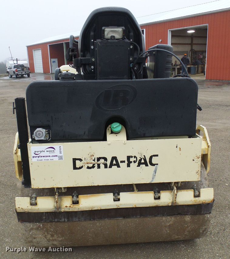 image for item DD1976 Ingersoll Rand DD30 double drum vibratory roller