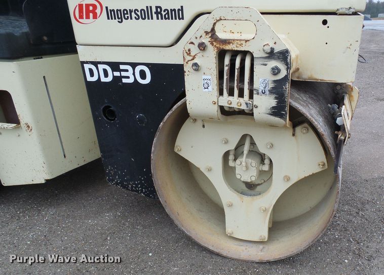 image for item DD1976 Ingersoll Rand DD30 double drum vibratory roller