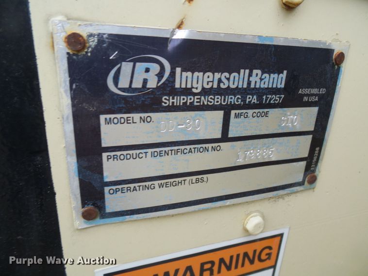 image for item DD1976 Ingersoll Rand DD30 double drum vibratory roller