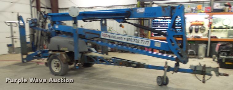 image for item DD1983 2007 Genie TZ50 boom lift