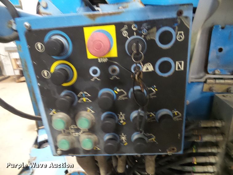 image for item DD1983 2007 Genie TZ50 boom lift