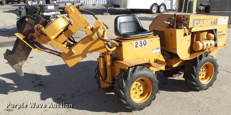 image for item DD1986 Case Maxi Sneaker vibratory plow